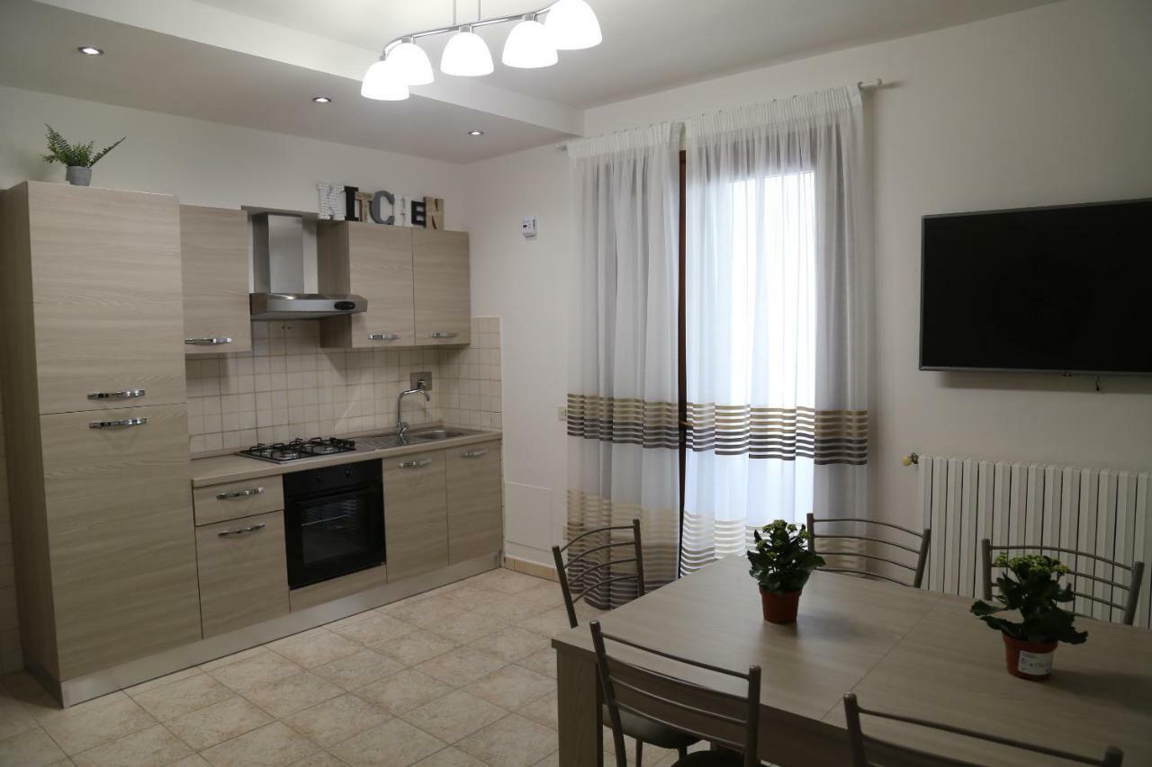 Casa Ercoli Boito Lägenhet Vinci Exteriör bild