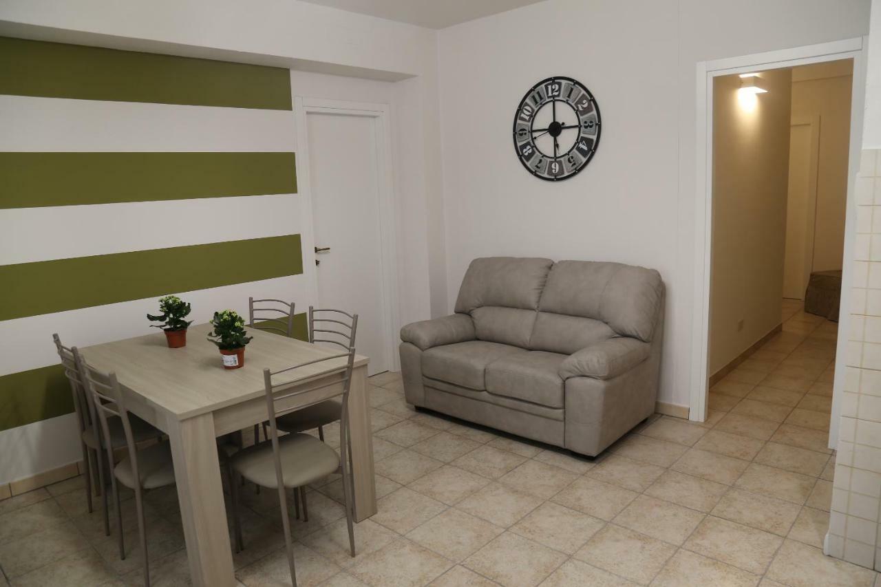 Casa Ercoli Boito Lägenhet Vinci Exteriör bild